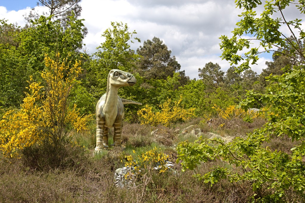 parc de prehistoire bretagne hdr france frankrijk themapark dino dinosaurussen dinosaurus zoo tyrannosaurus rex